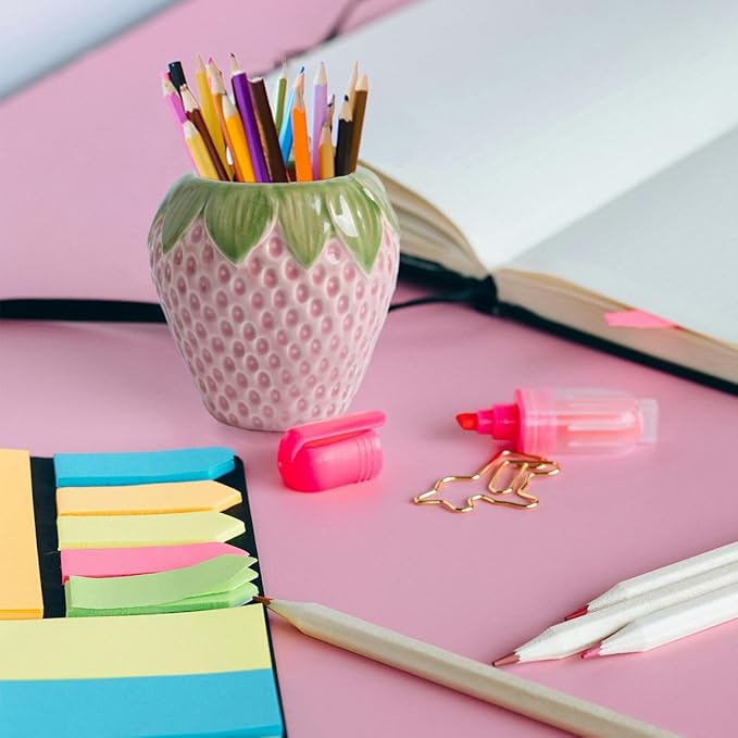 Cute Strawberry Shaped Ceramic Pen Holder with Ice Crackle Glaze – Desk Organizer & Decorative Brush Container, 4.53” x 4.53”