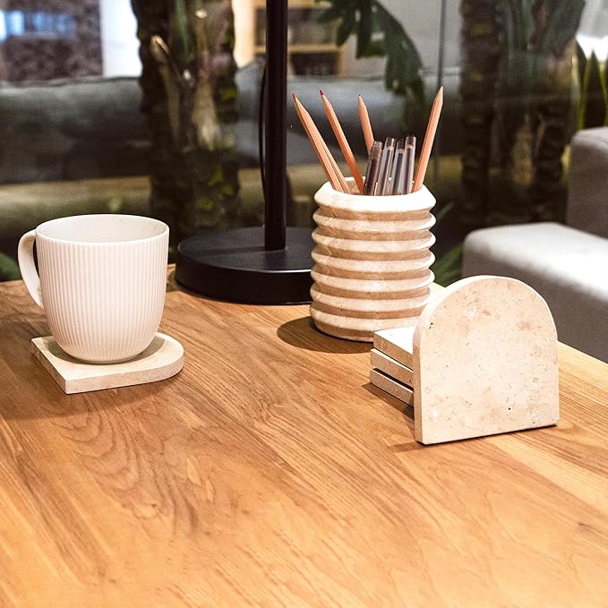 Beige Textured Creative Pen Holder: A New Highlight for Desk Organization