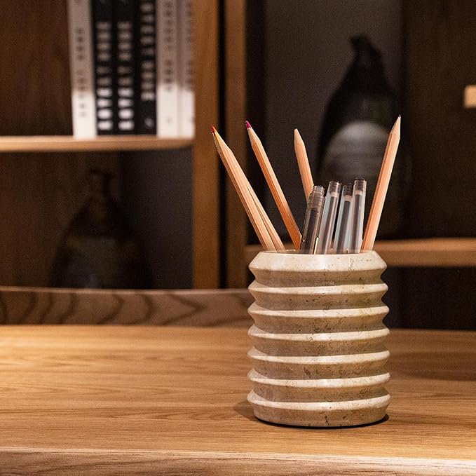 Beige Textured Creative Pen Holder: A New Highlight for Desk Organization
